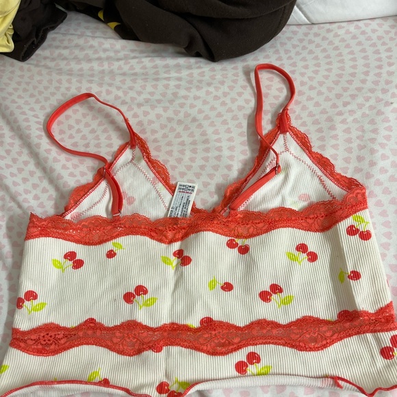 Tank top - Picture 2 of 2